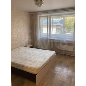 2-к. квартира, 48 м², 1/5 эт.